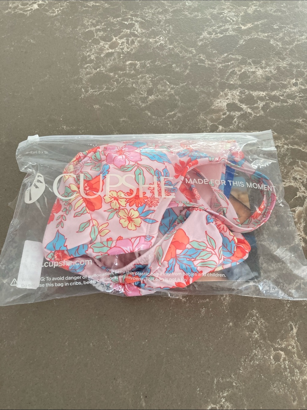 Cupsh: Pink Floral V-Neck One-Piece Swimsuit - Picture 12 of 13